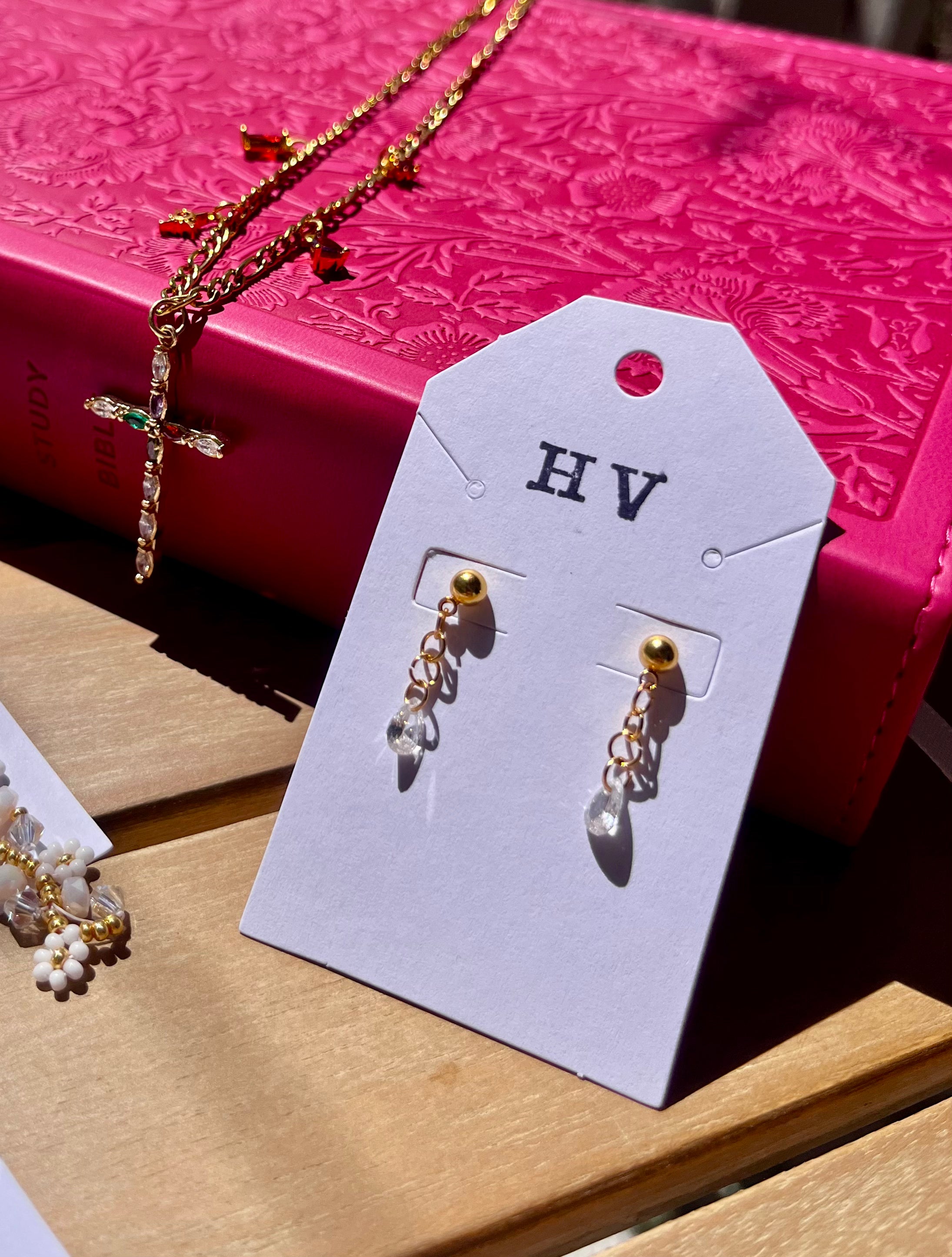 Honeyvine Rain Drop Earring